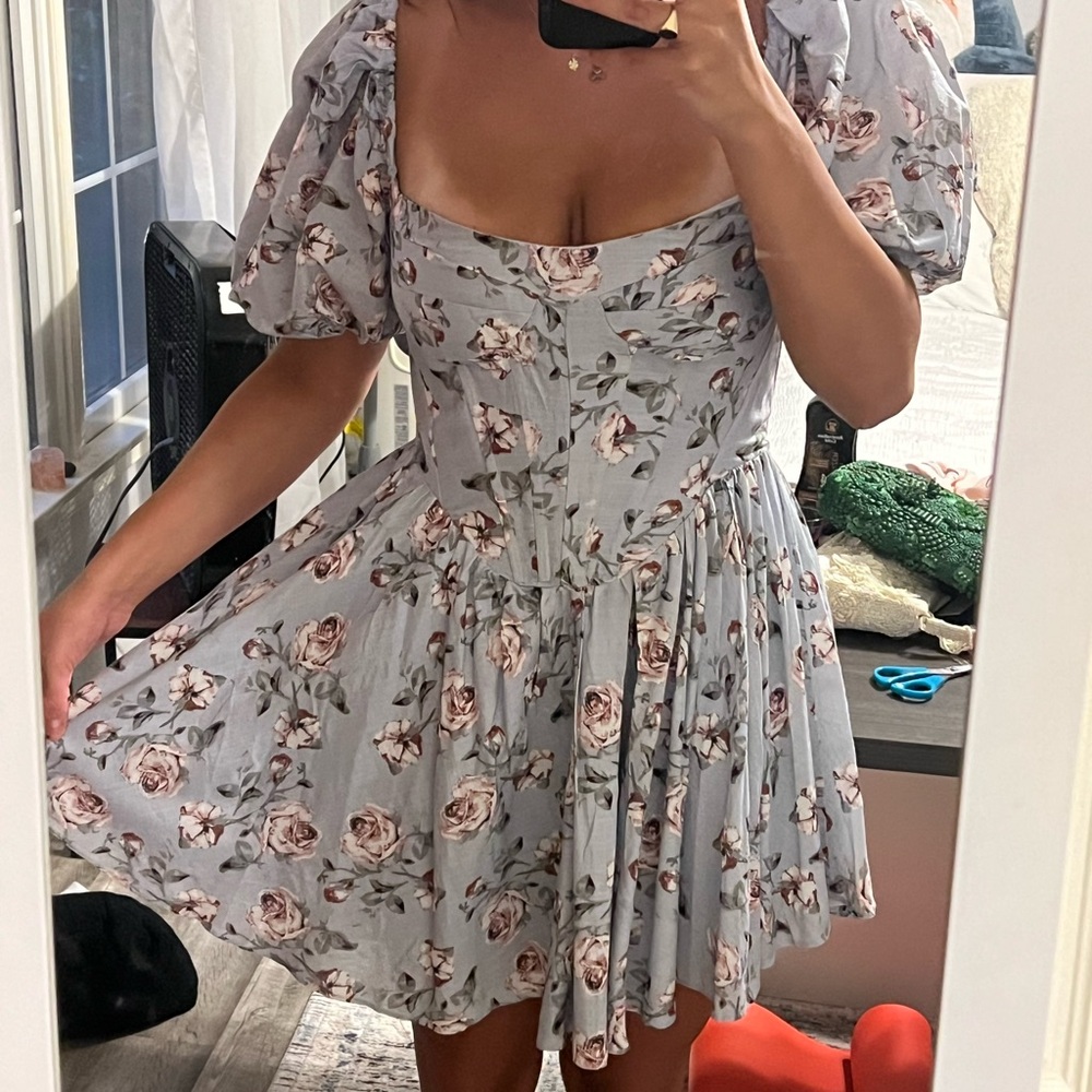 Kiah Corset Mini Dress in Rose Floral